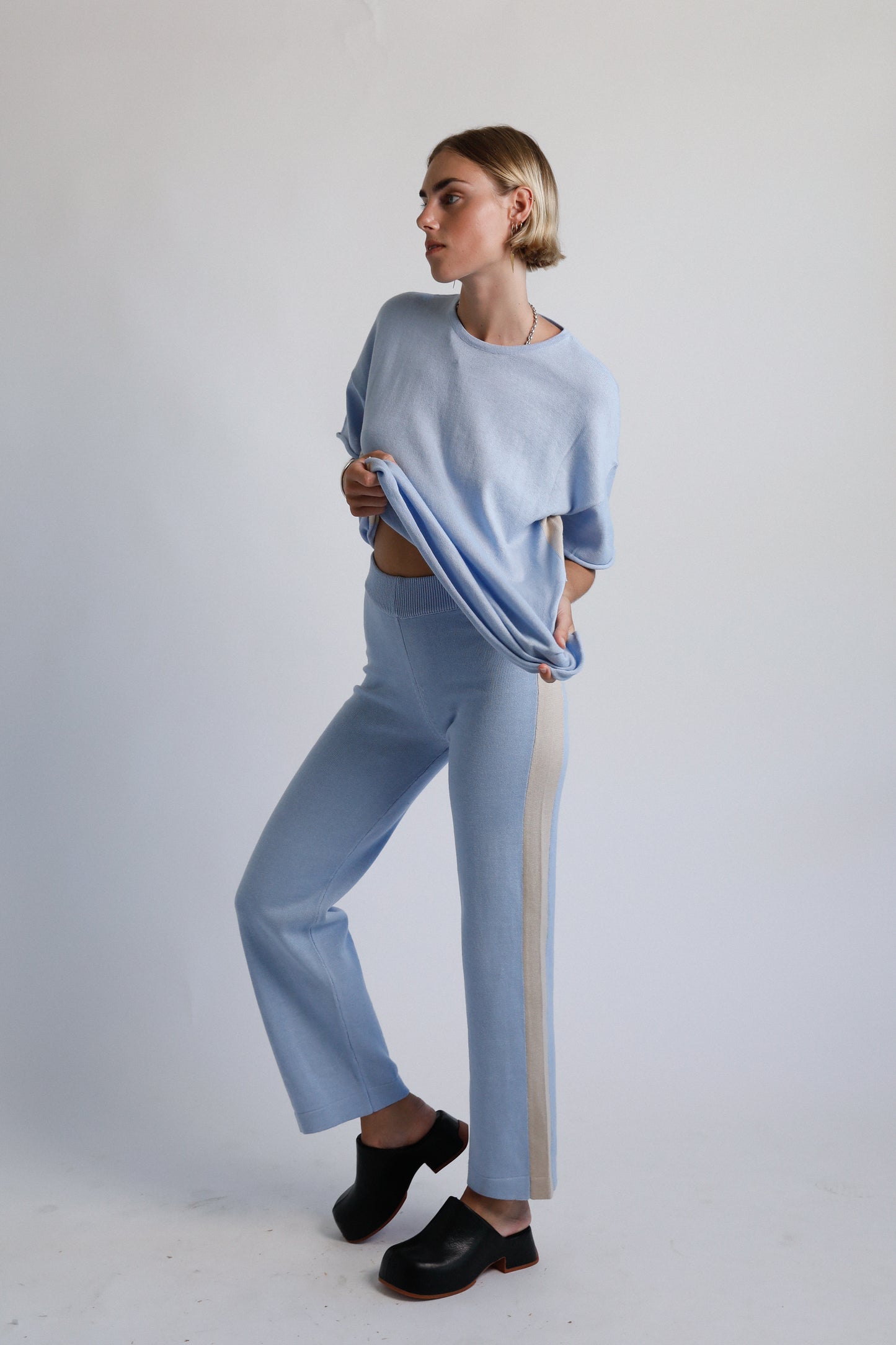 CASSIE PANTS - LIGHT BLUE SAND