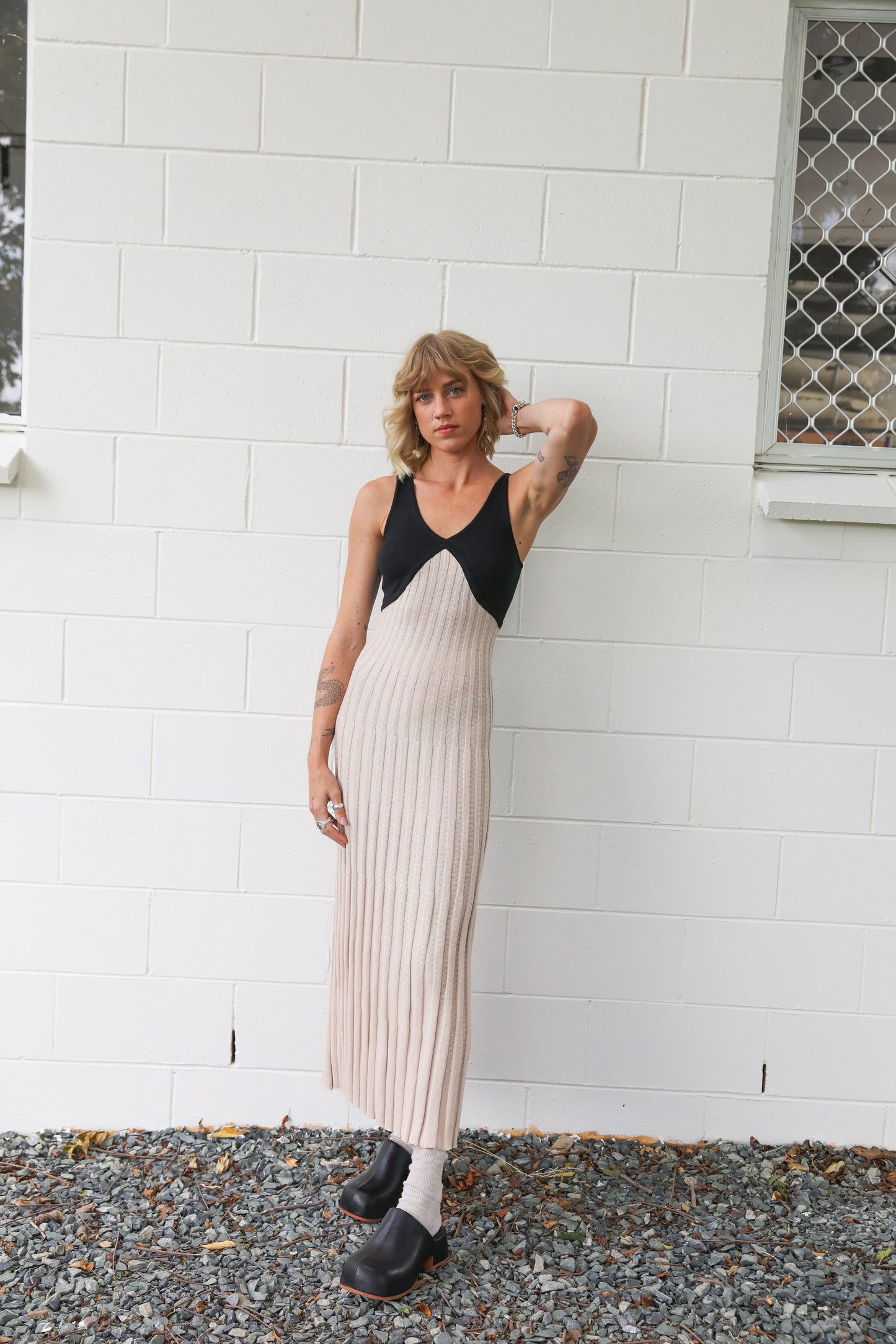 TAMIKA MAXI DRESS - BLACK SAND